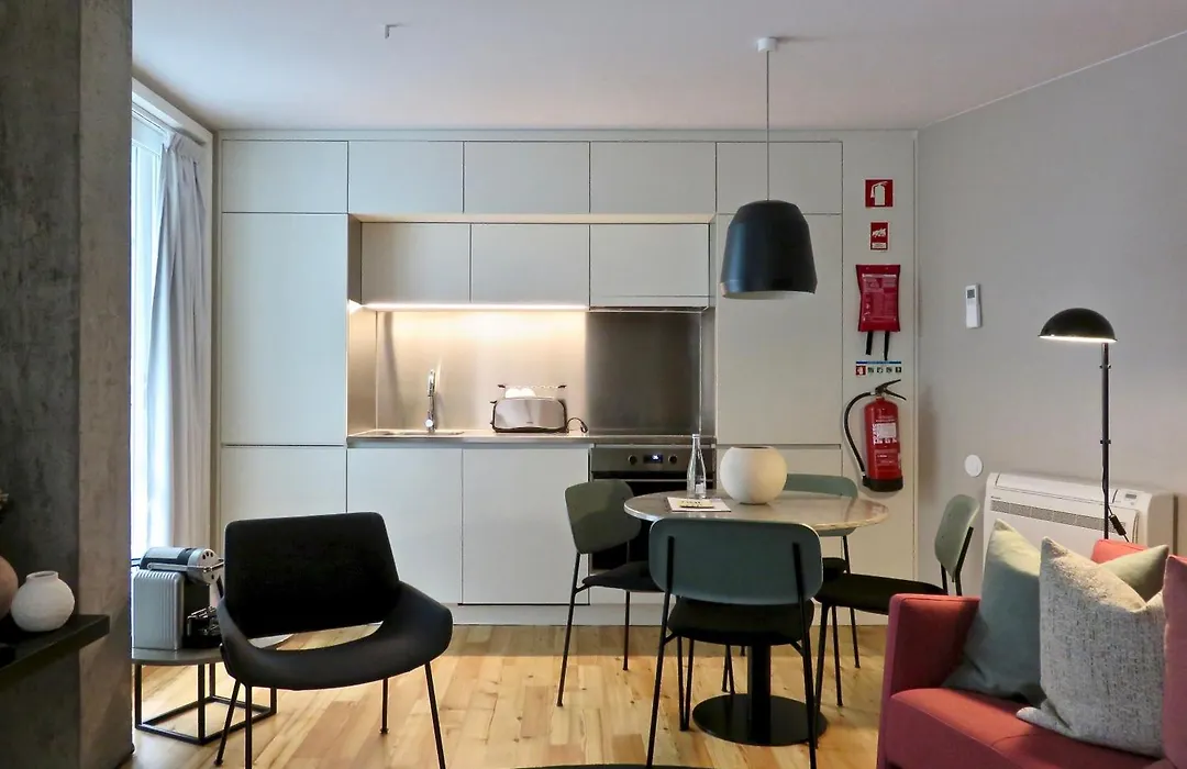 Oporto Serviced Apartments - Miragaia II-1